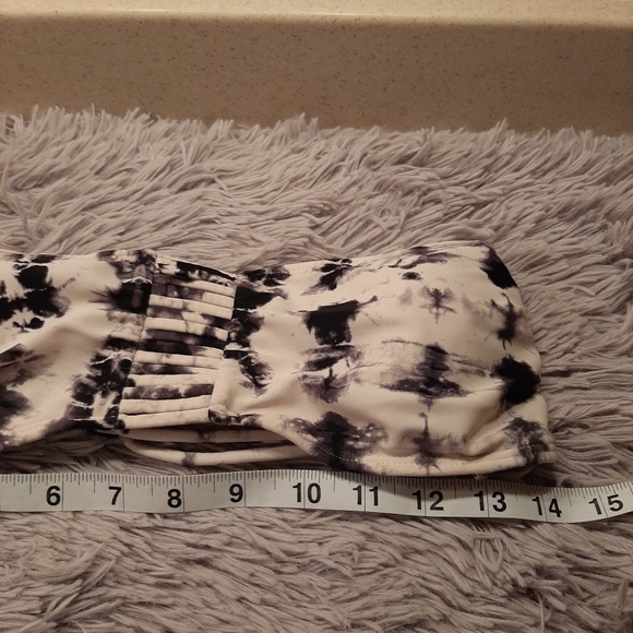 Arizona Jeans Co Bandeau Swim Top Size Large - Picture 7 of 7